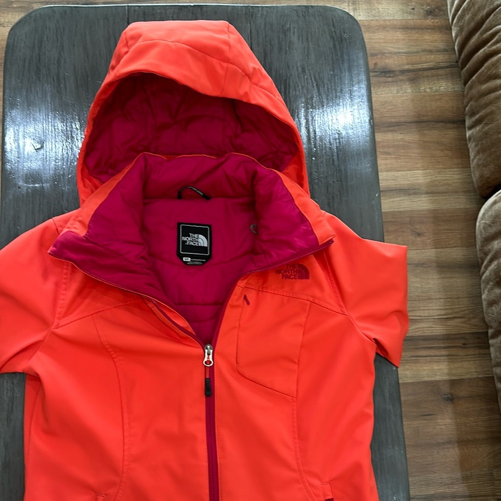 The North Face Apex Elevation Jacket